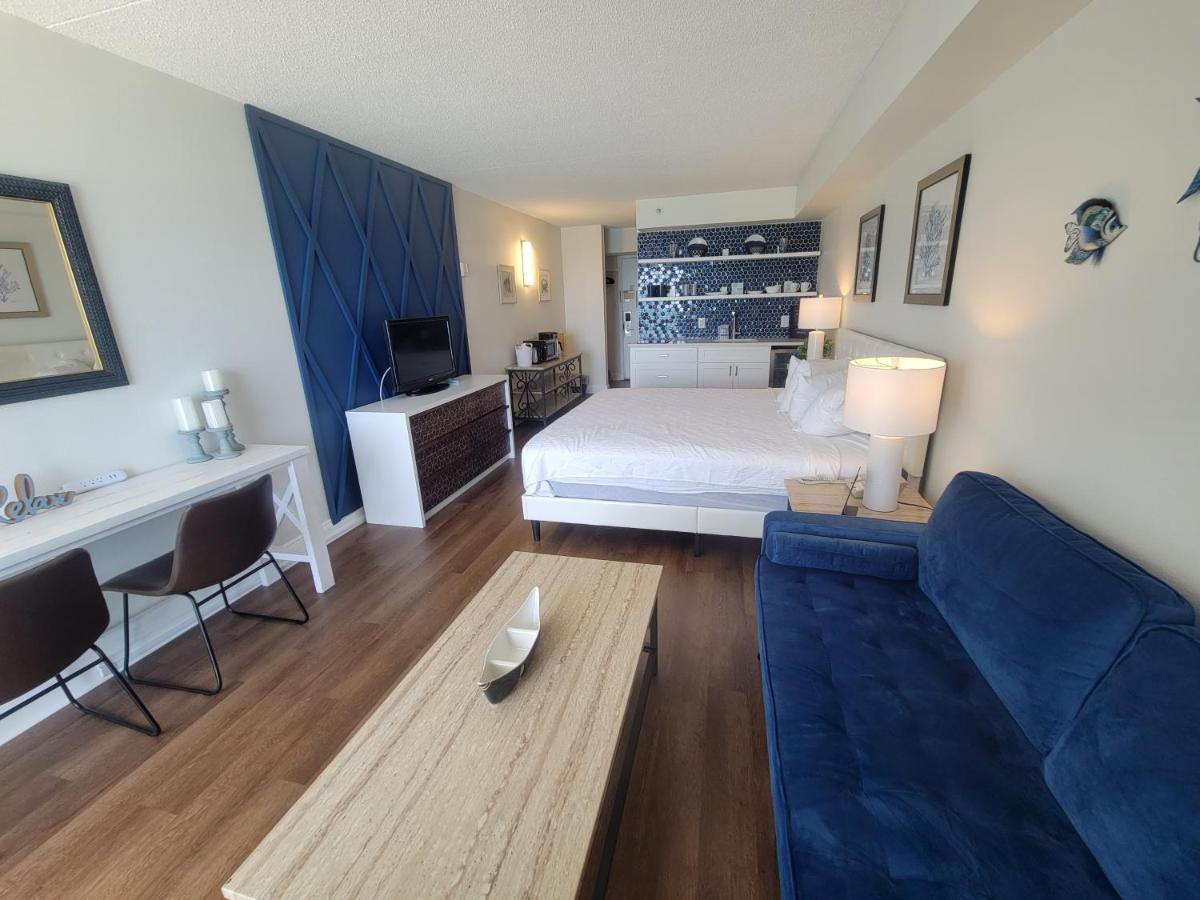 Beautifully Updated Ocean Front King Suite! Sea Mist Resort 20806 - Perfect For 2-4 Guests! マートルビーチ エクステリア 写真