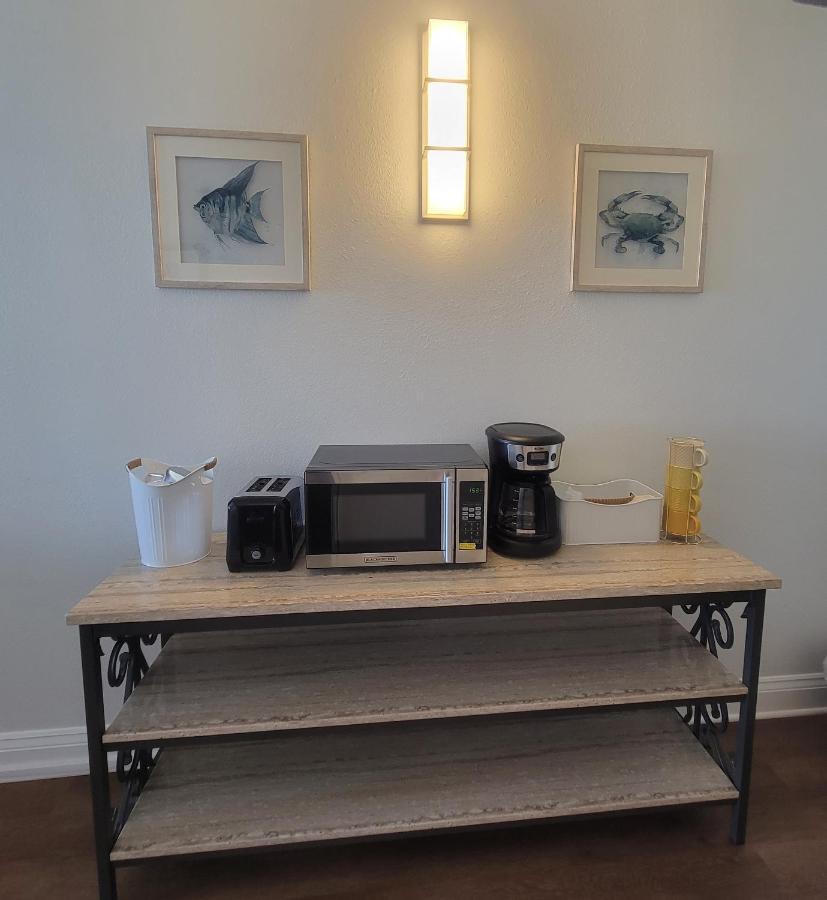 Beautifully Updated Ocean Front King Suite! Sea Mist Resort 20806 - Perfect For 2-4 Guests! マートルビーチ エクステリア 写真